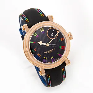 13573_watchlounge_lo.jpg