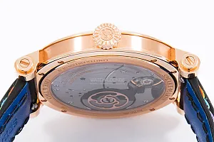 13575_watchlounge_lo.jpg