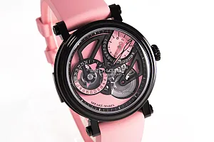 13584_watchlounge_lo.jpg
