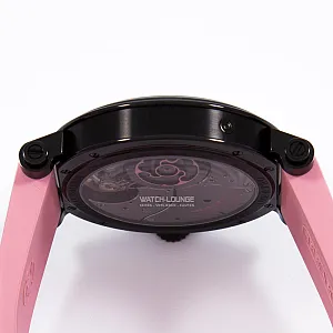 13587_watchlounge_lo.jpg