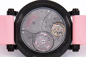 13588_watchlounge_lo.jpg