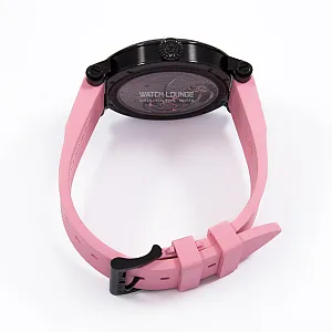 13589_watchlounge_lo.jpg
