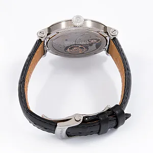 13600_watchlounge_lo.jpg