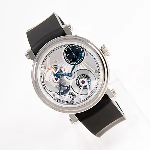 13604_watchlounge_lo.jpg