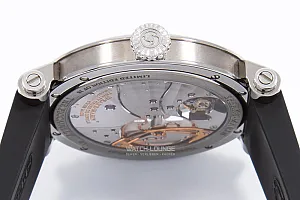 13608_watchlounge_lo.jpg
