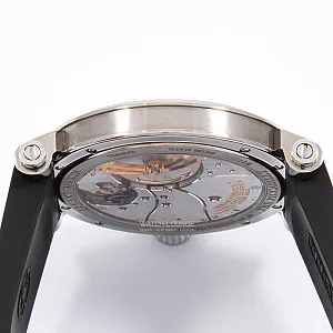 13609_watchlounge_lo.jpg