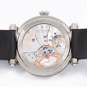 13610_watchlounge_lo.jpg