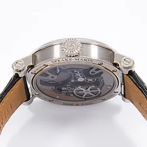 13619_watchlounge_lo.jpg