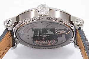 13641_watchlounge_lo.jpg