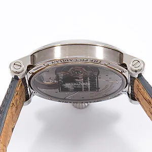 13642_watchlounge_lo.jpg