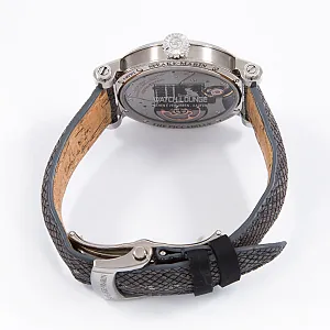 13644_watchlounge_lo.jpg