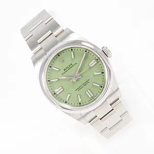 13660_watchlounge_lo.jpg