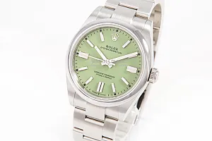 13663_watchlounge_lo.jpg