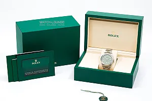 13668_watchlounge_lo.jpg