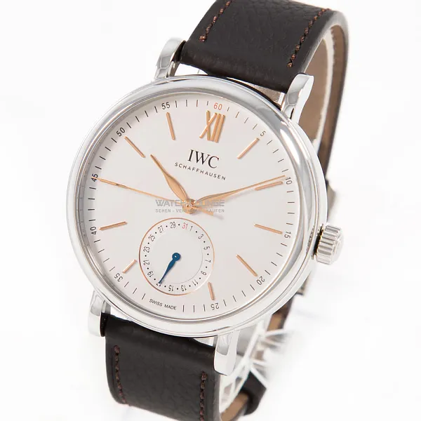13670_watchlounge_lo_1.jpg