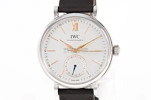 13672_watchlounge_lo.jpg
