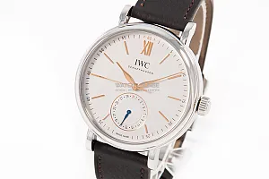 13674_watchlounge_lo.jpg