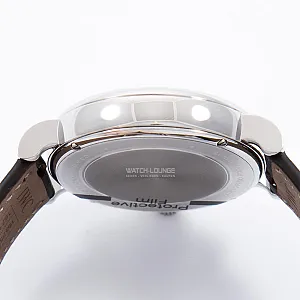 13676_watchlounge_lo.jpg