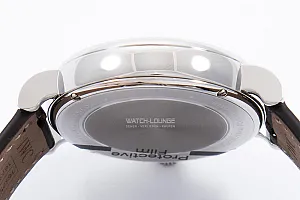13676_watchlounge_lo.jpg