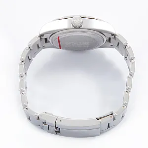 13687_watchlounge_lo.jpg