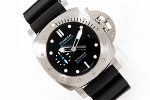 13747_watchlounge_lo.jpg