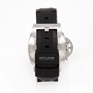 13754_watchlounge_lo.jpg