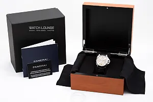 13765_watchlounge_lo.jpg