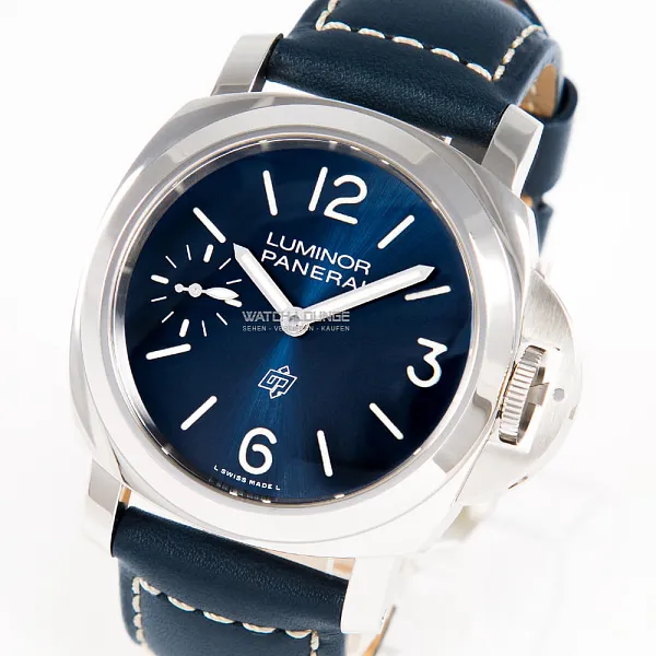 13766_watchlounge_lo_2.jpg