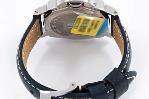 13773_watchlounge_lo.jpg