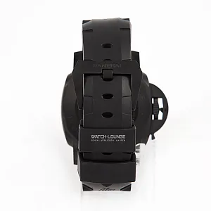 13784_watchlounge_lo.jpg