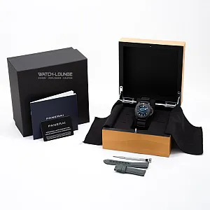 13785_watchlounge_lo.jpg