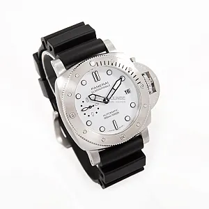 13789_watchlounge_lo.jpg