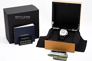 13795_watchlounge_lo.jpg