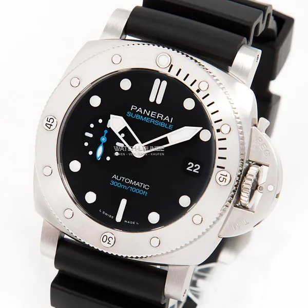 13796_watchlounge_lo_1.jpg