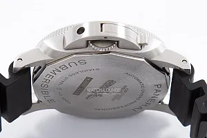 13801_watchlounge_lo.jpg