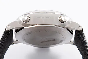 13812_watchlounge_lo.jpg