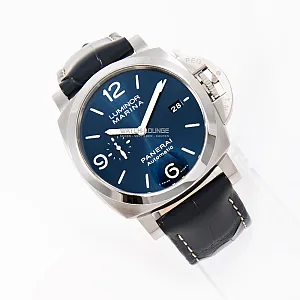 13817_watchlounge_lo.jpg