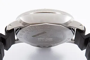 13832_watchlounge_lo.jpg