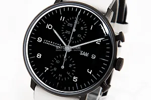 13840_watchlounge_lo.jpg