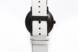 13860_watchlounge_lo.jpg