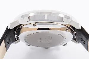 13868_watchlounge_lo.jpg