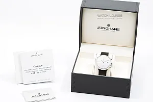 13872_watchlounge_lo.jpg