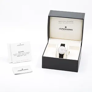 13883_watchlounge_lo.jpg