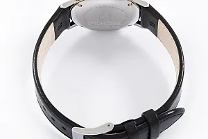 13892_watchlounge_lo.jpg