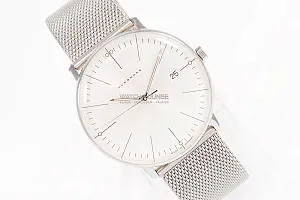 13896_watchlounge_lo.jpg