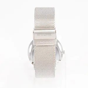 13904_watchlounge_lo.jpg