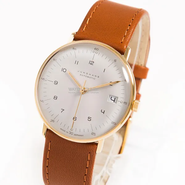 13906_watchlounge_lo_1.jpg