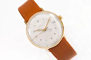 13907_watchlounge_lo.jpg