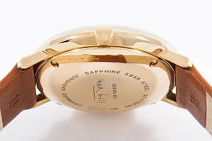 13911_watchlounge_lo.jpg