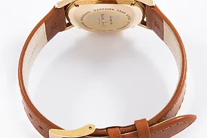 13914_watchlounge_lo.jpg